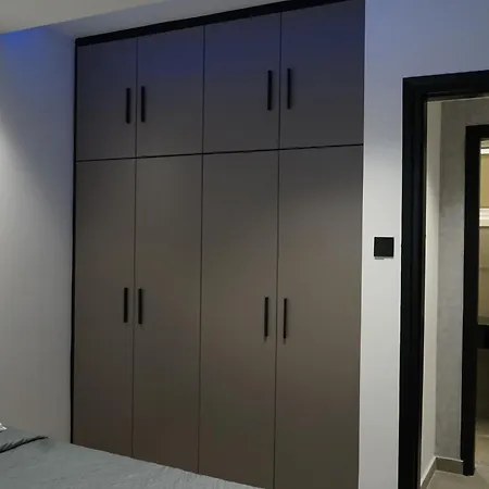 Lazuli Urban Luxury -2 Bedroom With Pool 公寓 拉纳卡