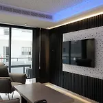 Lazuli Urban Luxury -2 Bedroom With Pool Apartment *