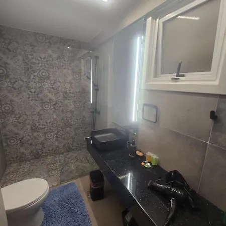 Lazuli Urban Luxury -2 Bedroom With Pool *